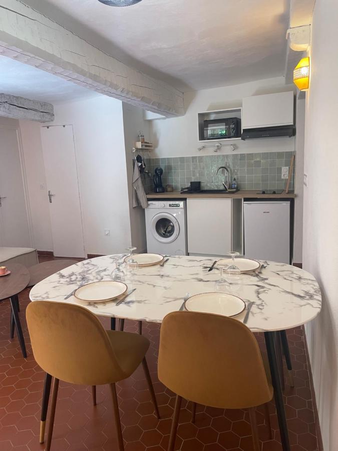 Sole Mia, Appt 2/4Pers Au Coeur De Bormes 아파트 외부 사진